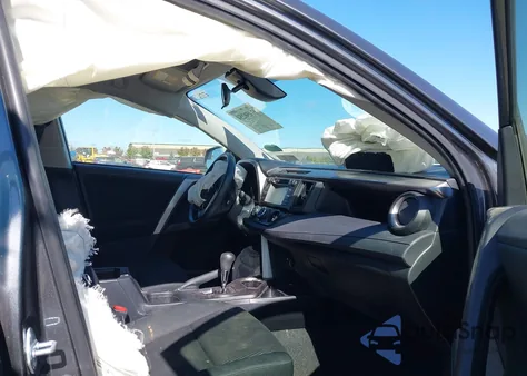 2018 Toyota Rav4 Le from USA, damaged, VIN JTMBFREV2JD250589